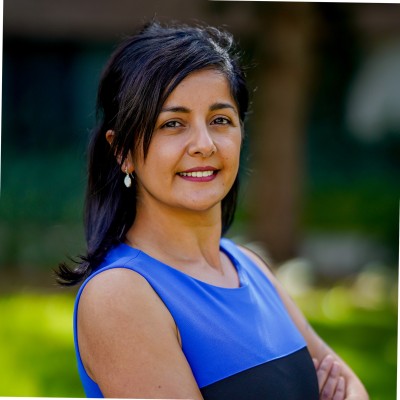 Burcu Karabina, Top Voices